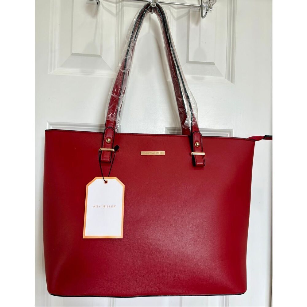 AMY MILLER - NWT - Large Shoulder Tote Bag in Dark Red Faux Leather